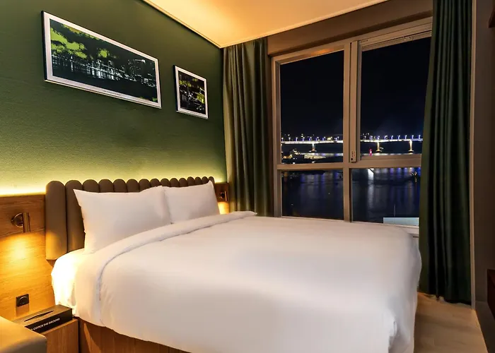Hotel Nampo Cotice The Ground 3*