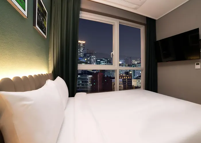 Hotel Nampo Cotice The Ground Busan