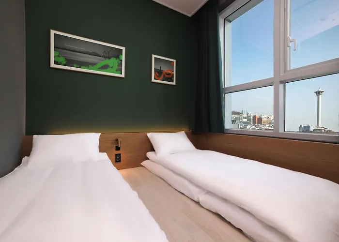 Nampo Cotice The Ground Hotel