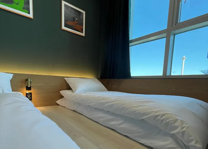 Nampo Cotice The Ground Hotel